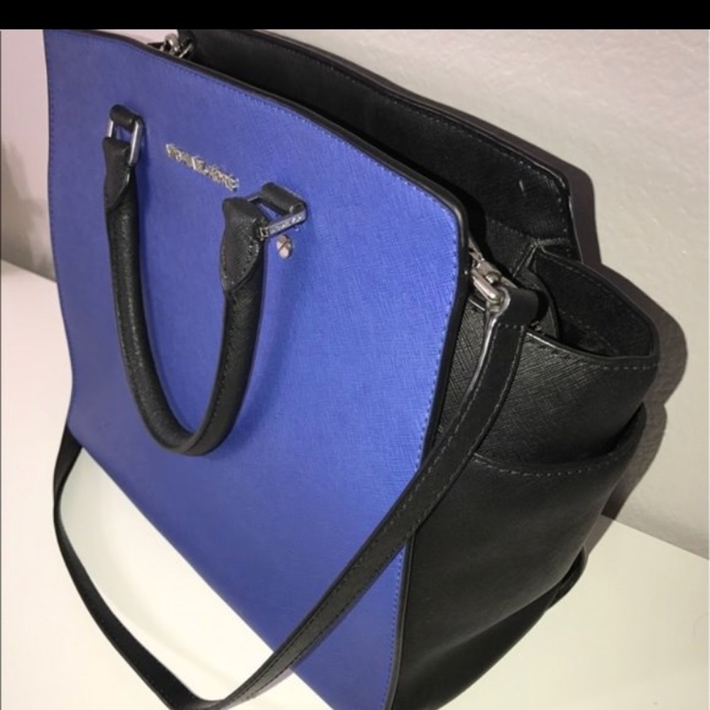 MK Large Selma Tote Sapphire Blue & Black